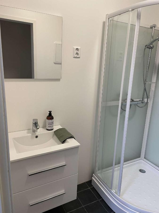Tromsoapartment Silent Area With View I Have Warm Caravan For Rent Same Place, 4 People Appartement *