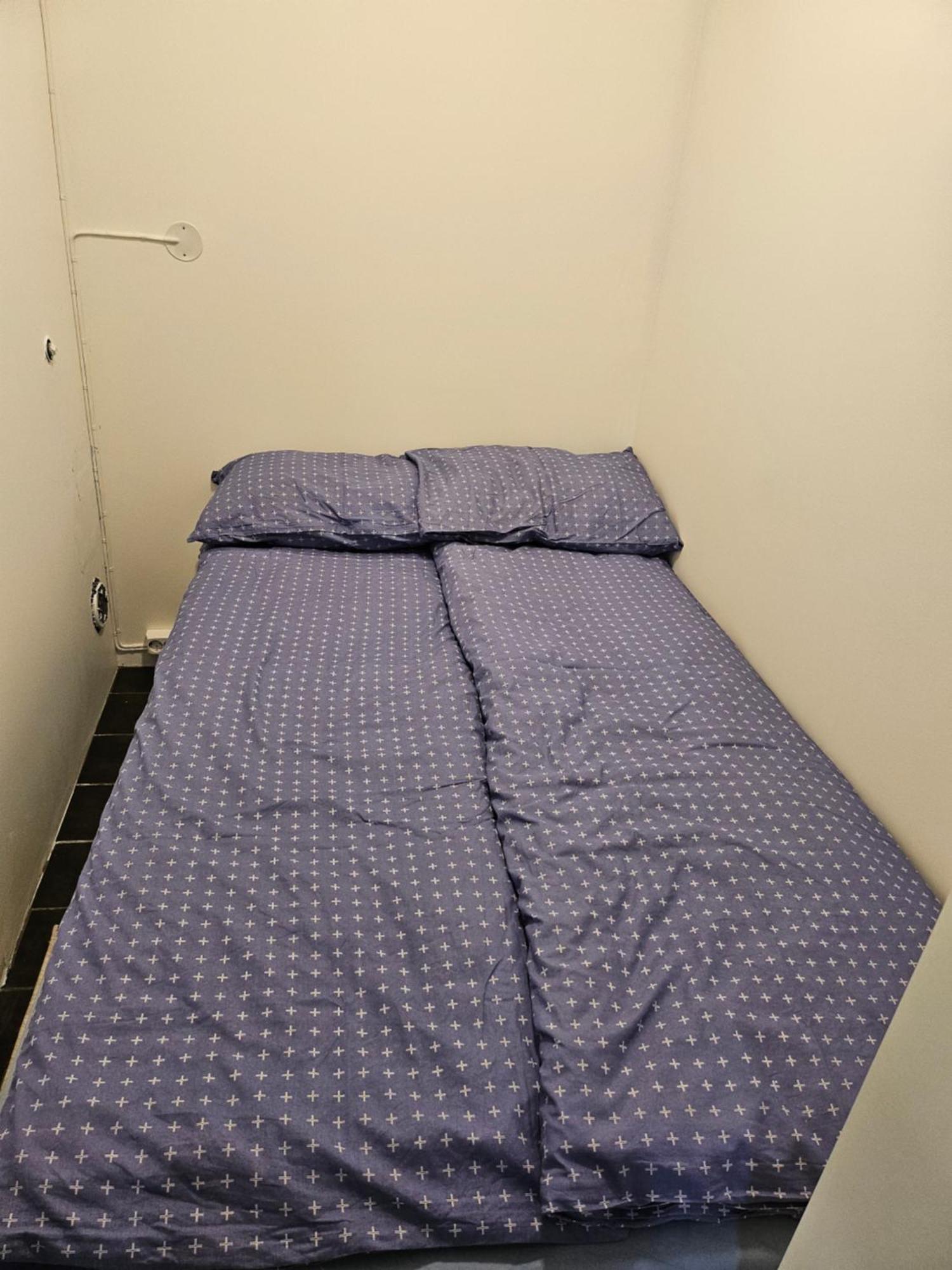 Tromsoapartment Silent Area With View I Have Warm Caravan For Rent Same Place, 4 People Appartement *