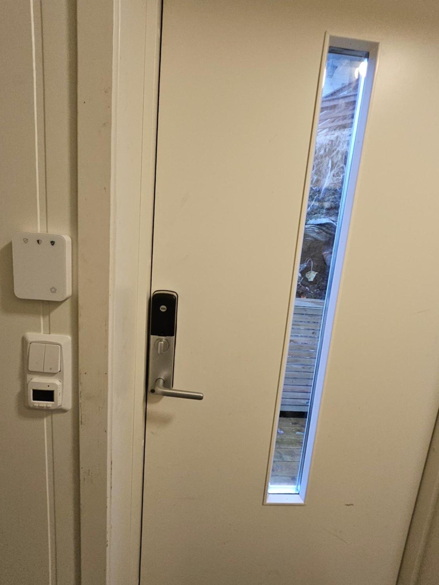 Appartement Tromsoapartment Silent Area With View I Have Warm Caravan For Rent Same Place, 4 People Tromsø